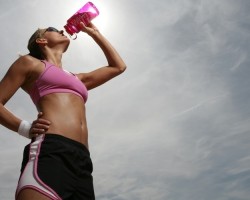 Já bebeu água nessa última hora?