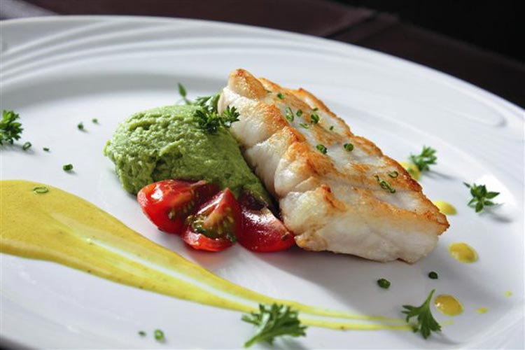 Linguado com molho de escarola – Sugestão Dia dos Namorados