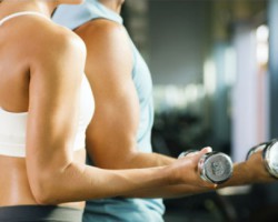 mTOR ativado aumenta a síntese proteica