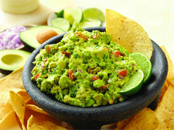 Guacamole com nachos sem glúten e sem leite