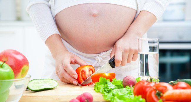 A importância da alimentação antes, durante e depois da gestação