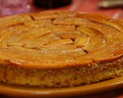Bolo de banana com quinua sem glúten, ovo e leite