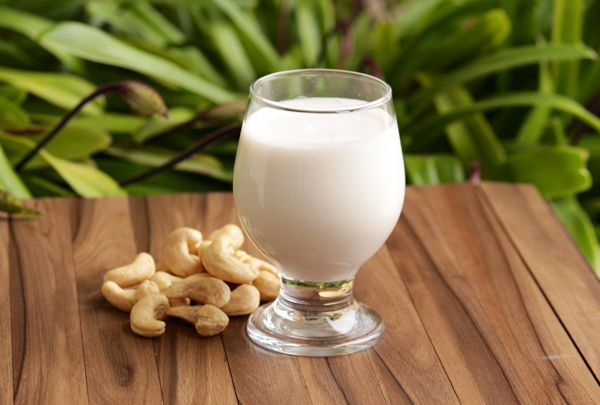Leite de castanha de caju