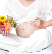 Mitos e verdades sobre o vegetarianismo: Mulheres vegetarianas não conseguem gerar uma criança saudável?