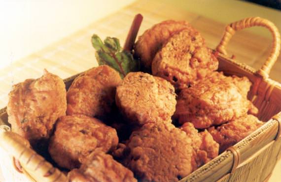 Bolinho de Folhas e Talos