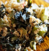 Farofa de folhas e talos