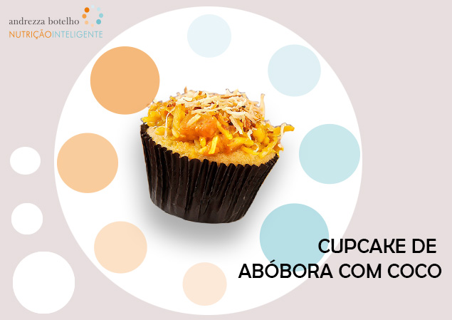 CUPCAKE DE ABÓBORA COM COCO